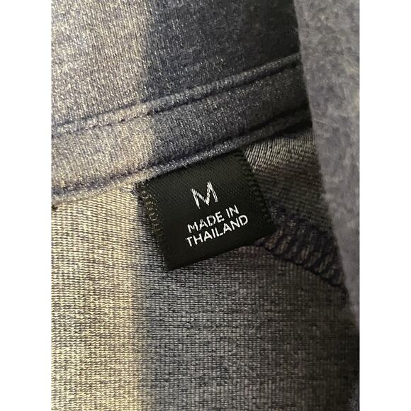 Travis Mathew Men's M Golf 1/4 Zip Sweater Pullover Pocket Blue Long Sleeve - Picture 5 of 11